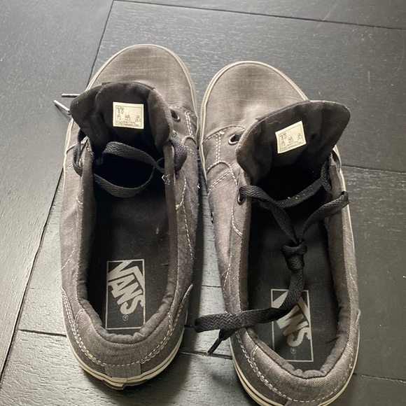 Vans Mens Sneakers. Size 8. Gray - Picture 4 of 9